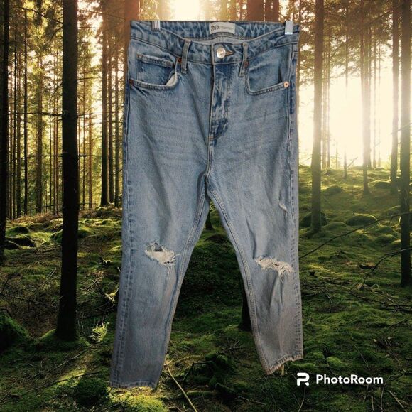Zara Distressed Jeans Woman's Size 4(E28) - Picture 1 of 2